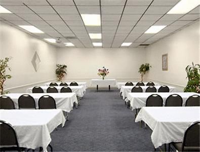 Howard Johnson By Wyndham Valdosta Konforlar fotoğraf