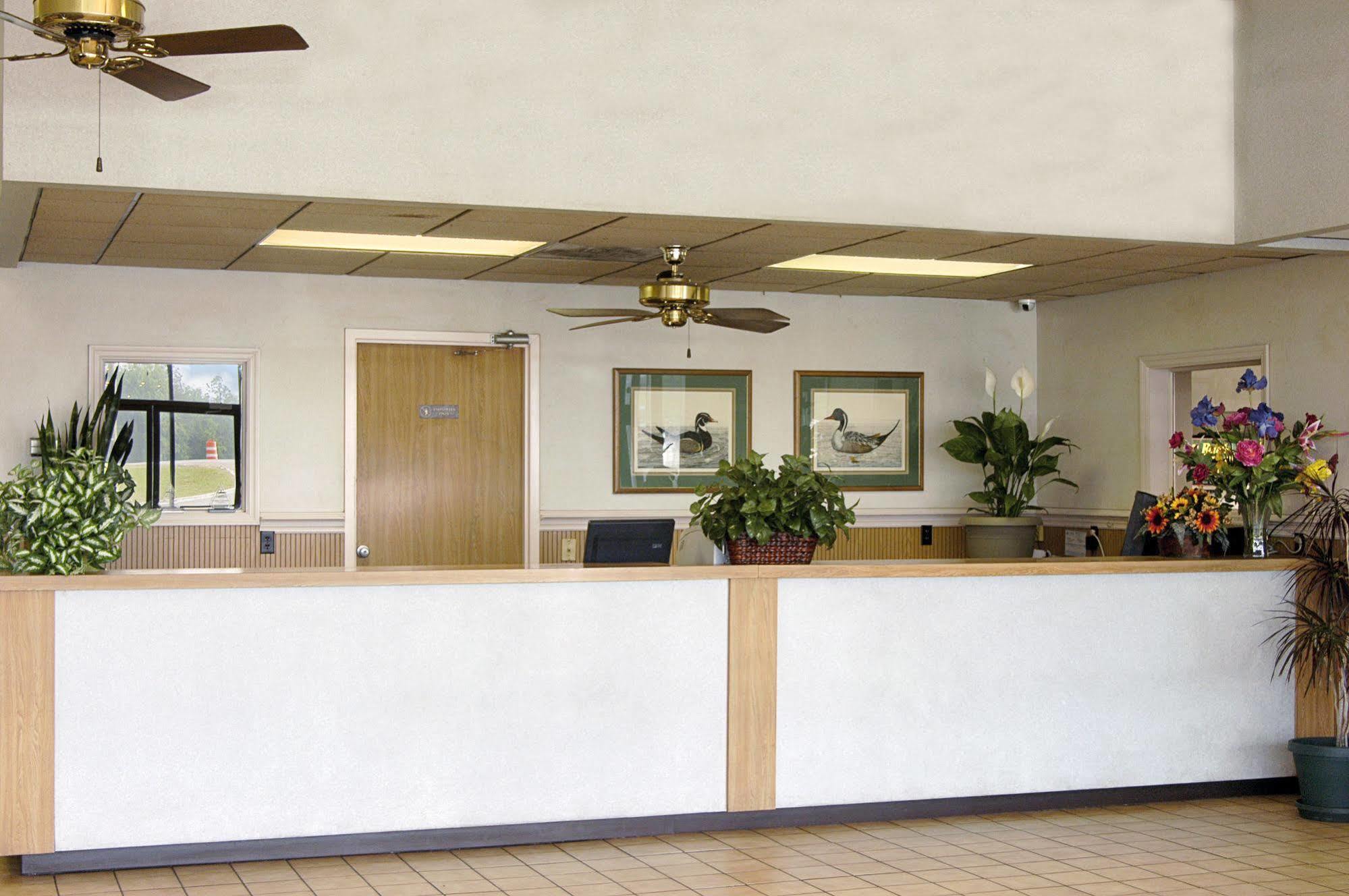 Howard Johnson By Wyndham Valdosta İç mekan fotoğraf